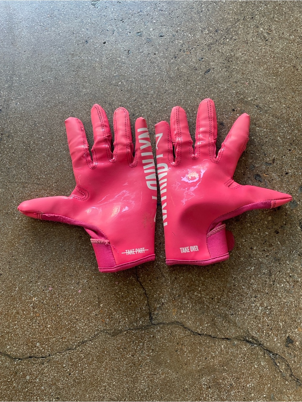 Nxtrnd G1 Pro Football Gloves Pink